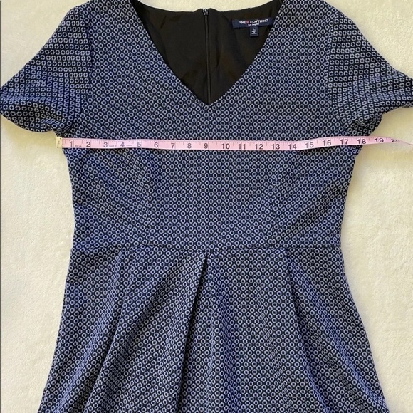 🎉4/$25 One Love Clothing Blue Patterned Short Sleeve Dress Size Large - Picture 5 of 7